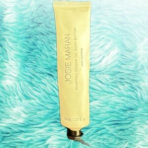 Josie maran 2.37oz lemon verbena
whipped argan oil body butter